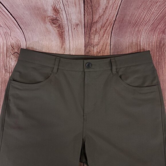 *READ* Vuori Mens Size 33X31.5 Meta Pants Athletic Slim Fit Stretch Green V430 - Picture 4 of 11